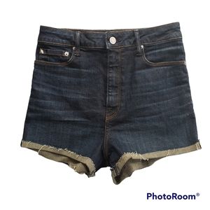 Aritzia Paradise Mine Super High Rise Denim Shorts in size 29